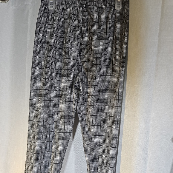 Mystery Box J.Jill Med - Picture 4 of 11